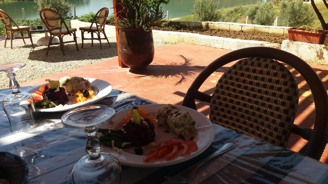 Relais De Tahla Hotell Aïn Bou Mahdi Eksteriør bilde