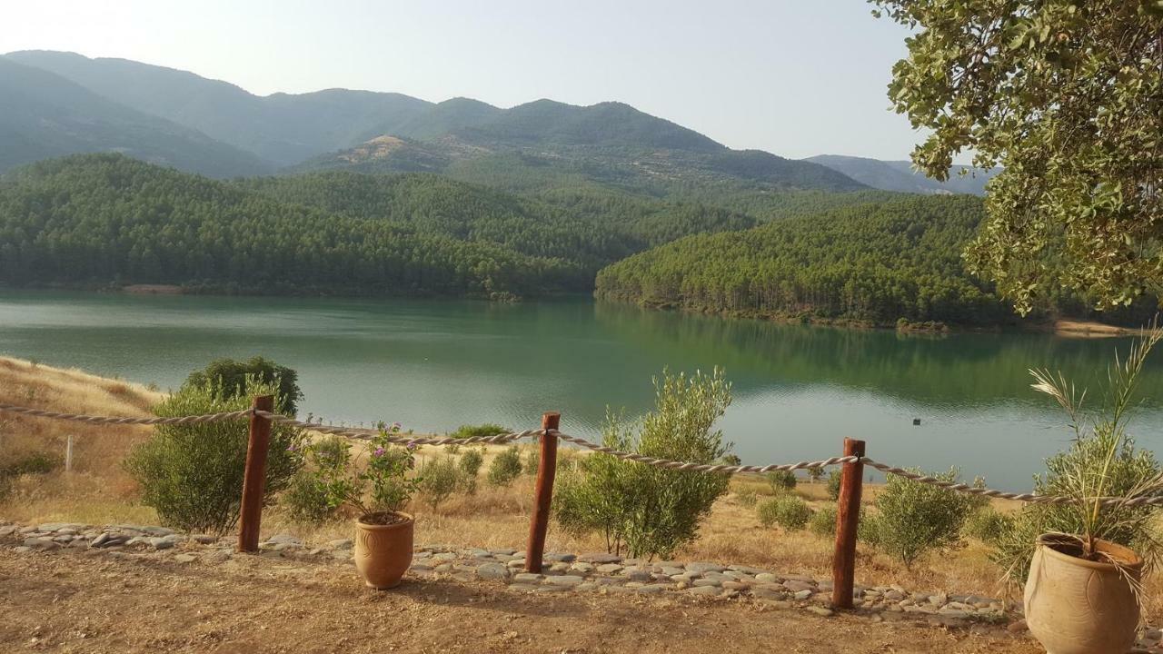 Relais De Tahla Hotell Aïn Bou Mahdi Eksteriør bilde